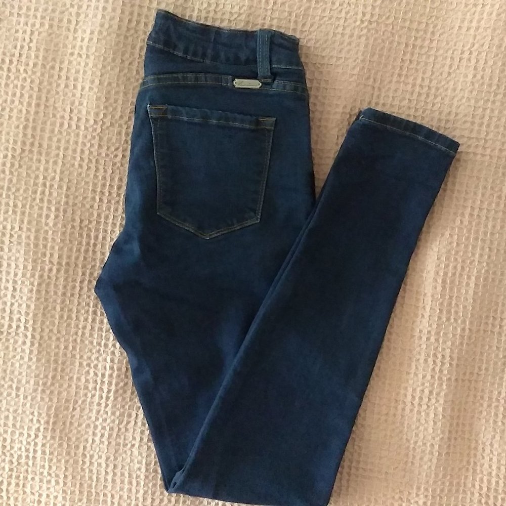 KanCan Dark Wash Skinny Jeans 5/26